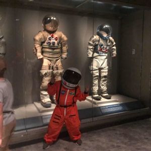 Meet your Posher, Beka